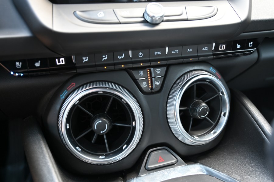 2022 Chevrolet Camaro 2LT - Photo 23