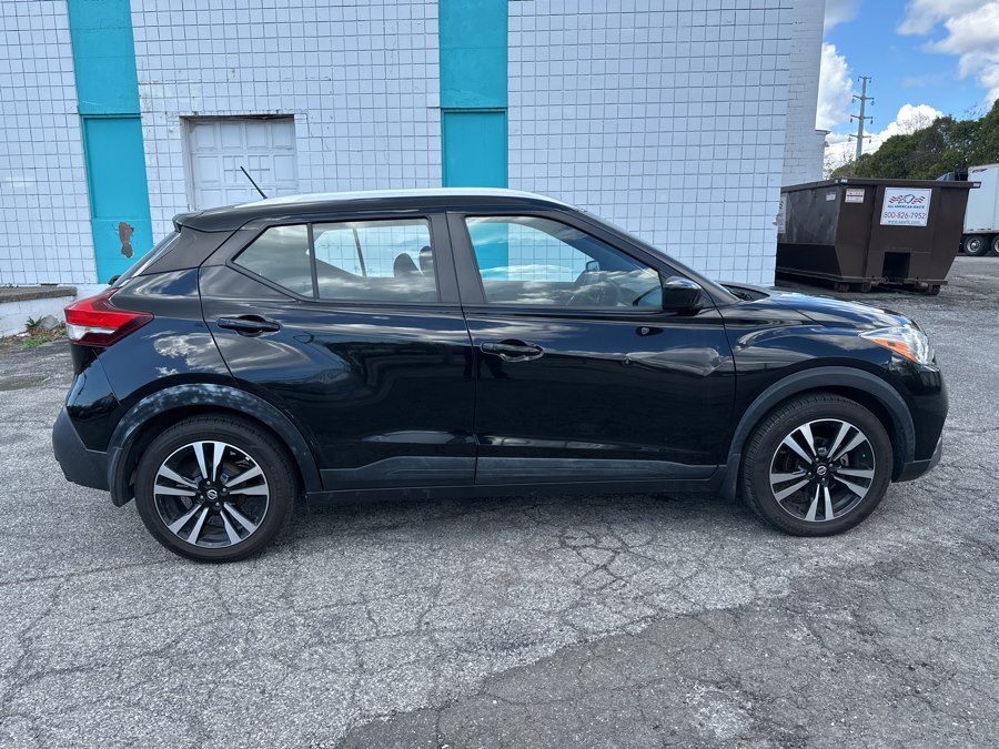 2020 Nissan Kicks SV