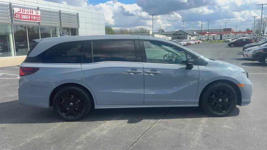 2025 Honda Odyssey Sport L's photo