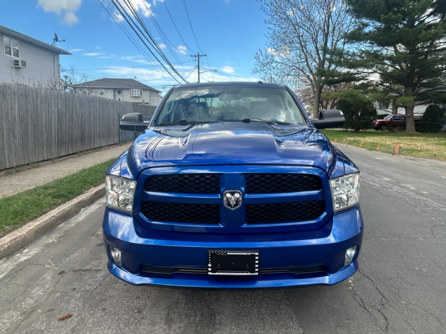 2015 RAM 1500 Express 4x4 Crew Cab's photo