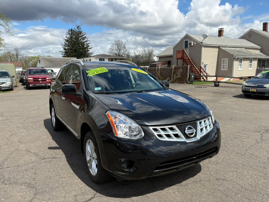 2013 Nissan Rogue AWD 4dr SV, available for sale in East Windsor, Connecticut | CT Car Co LLC. East Windsor, Connecticut
