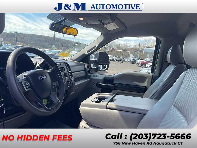 2019 Ford F-250 XL 4x4 Regular Cab 8' Box's photo