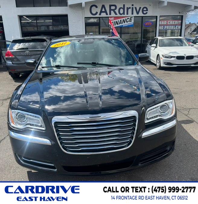 2014 Chrysler 300's photo