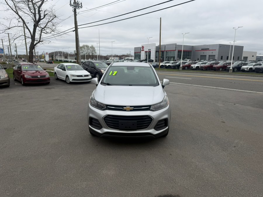 2017 Chevrolet Trax LS AWD's photo
