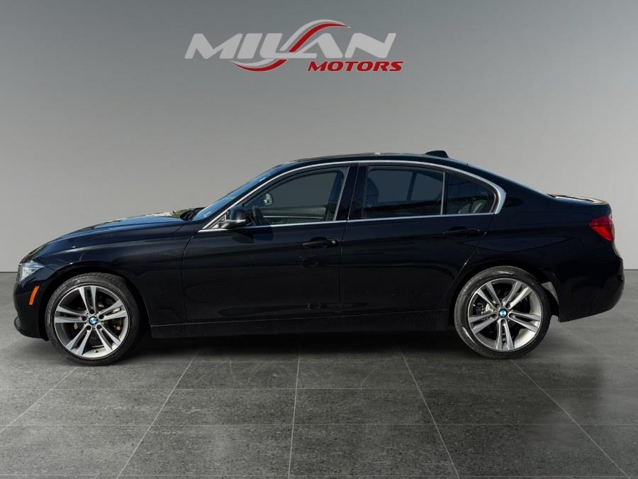 2018 BMW 3 Series 330i xDrive Sedan's photo
