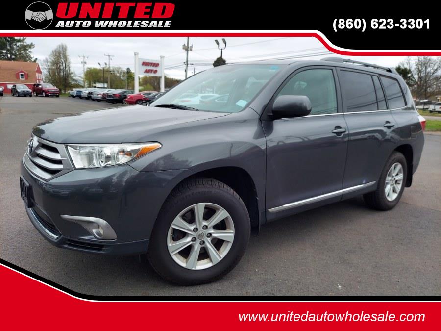 2012 Toyota Highlander SE