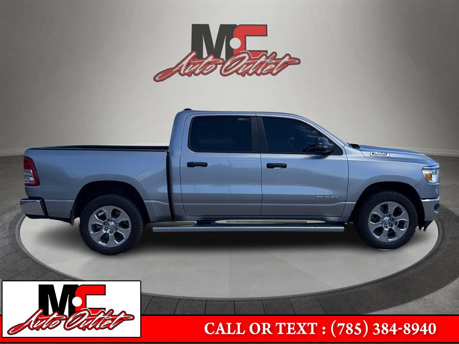 2024 RAM 1500 Big Horn/Lone Star 4x4 Crew Cab 5'7's photo