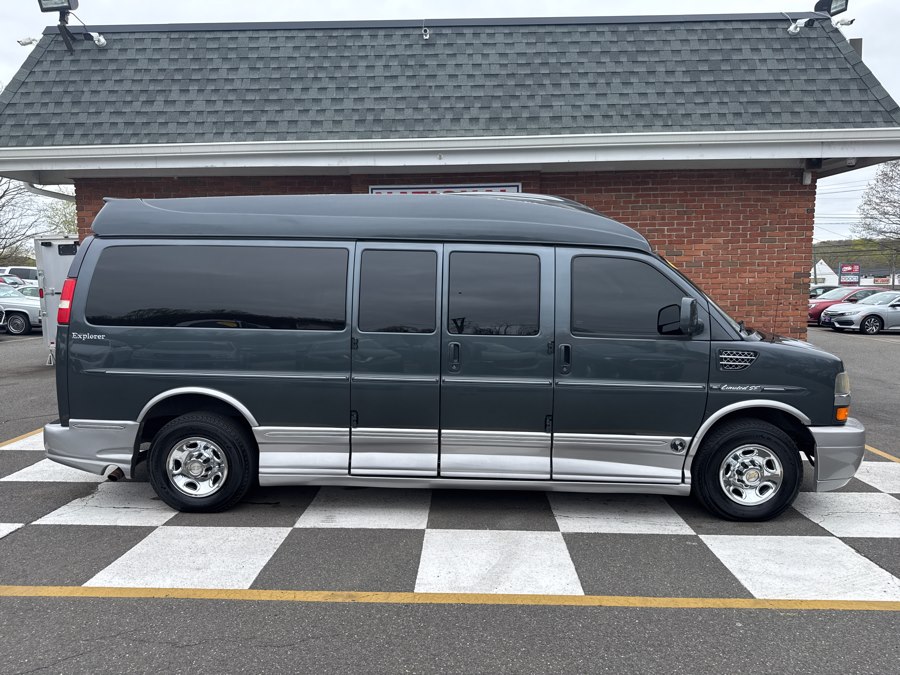 2014 Chevrolet Express 2500 Extended Work Van HD's photo