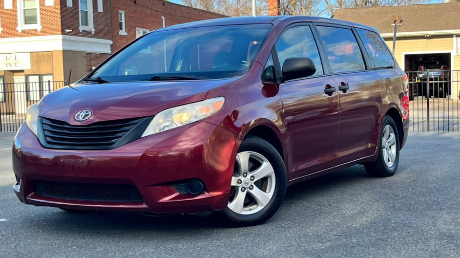 2011 Toyota Sienna Base