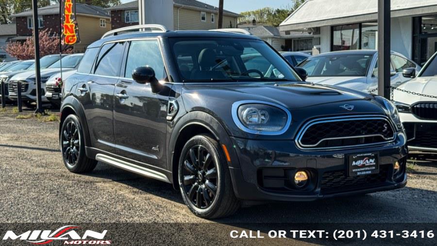 2019 MINI Countryman Cooper S ALL4 Signature's photo