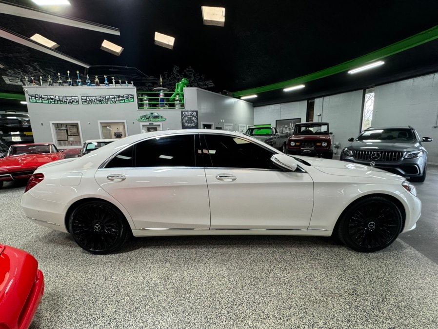 2014 Mercedes-Benz S-Class S550's photo