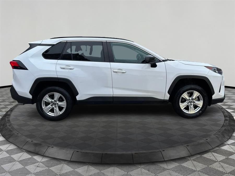 2021 Toyota RAV4 Hybrid LE AWD's photo