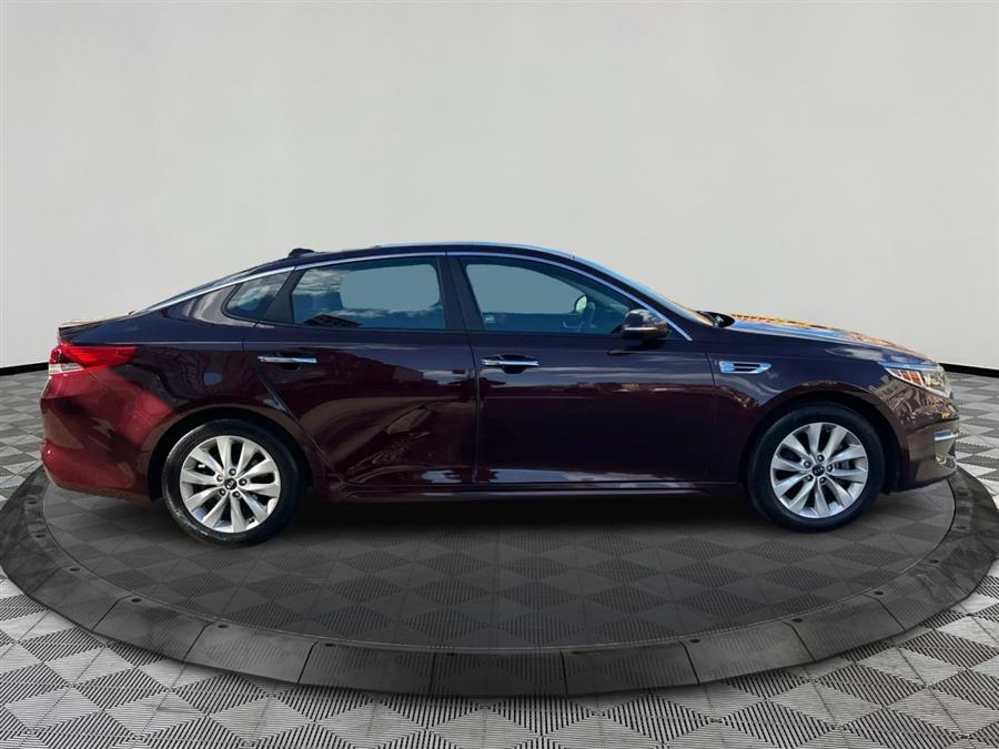 2018 Kia Optima LX AT's photo