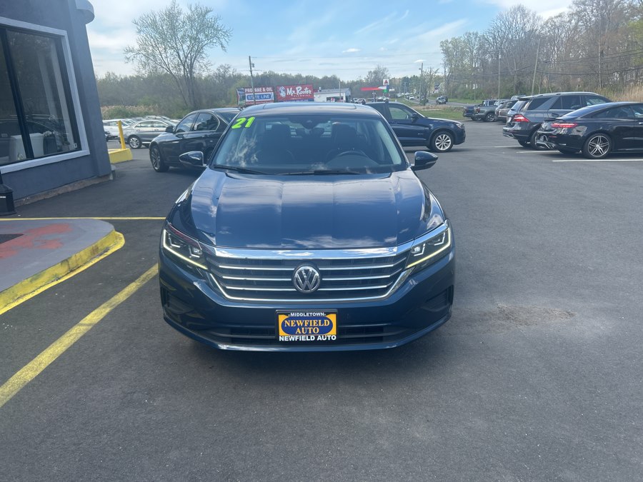 2021 Volkswagen Passat 2.0T SE Auto's photo
