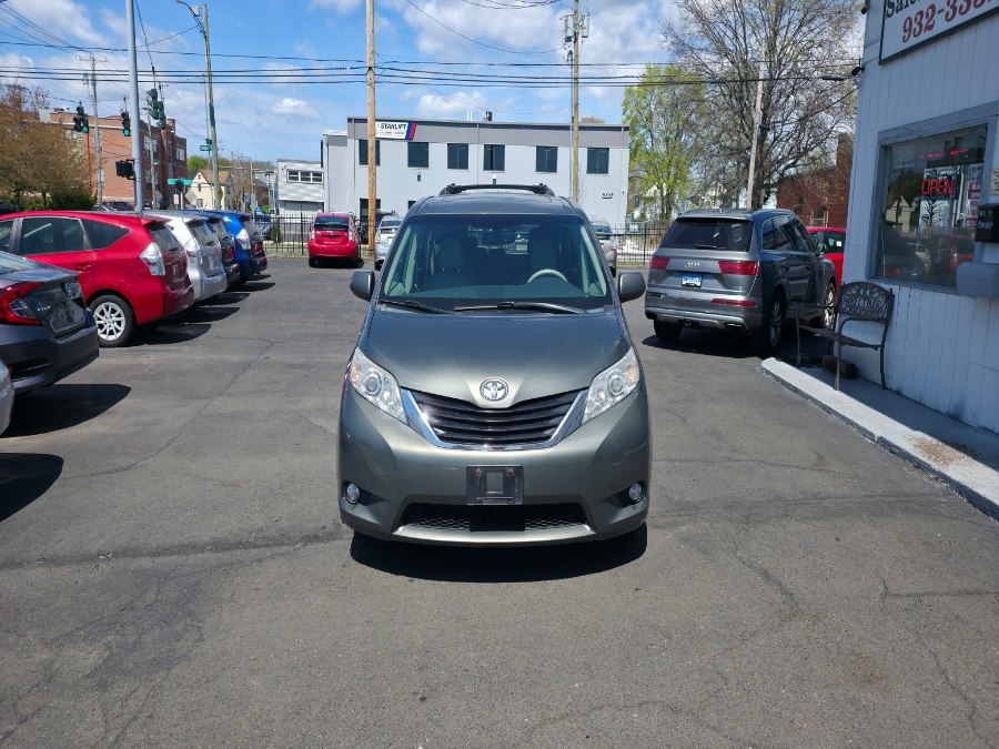 2011 Toyota Sienna