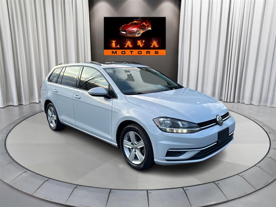 2018 Volkswagen Golf SportWagen SE