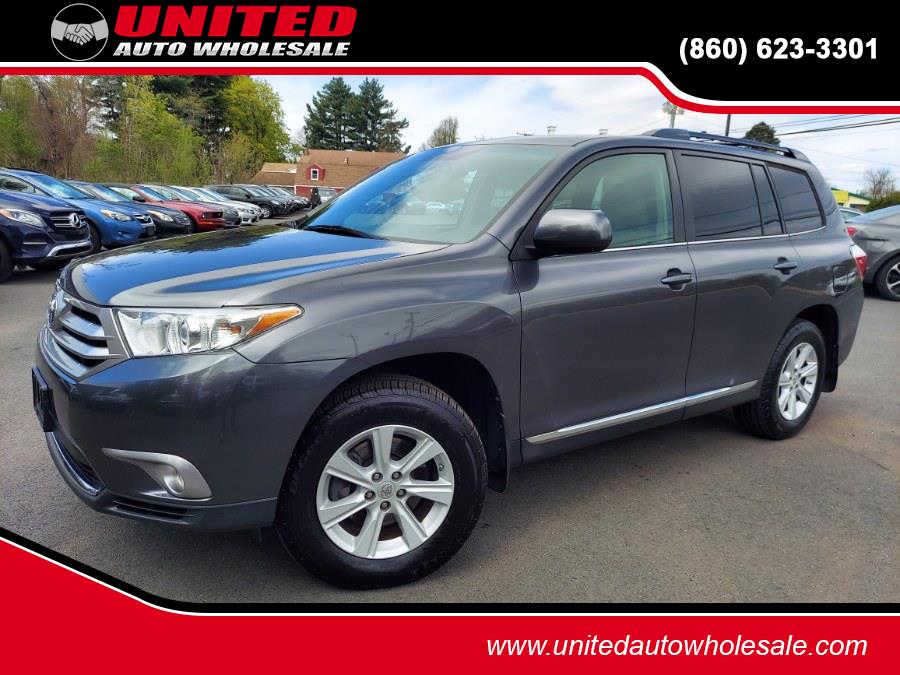 2012 Toyota Highlander SE