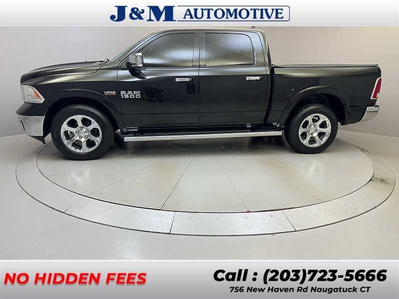 2017 RAM 1500 Laramie 4x4 Crew Cab 5'7's photo