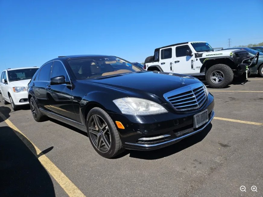 2013 Mercedes-Benz S-Class S550