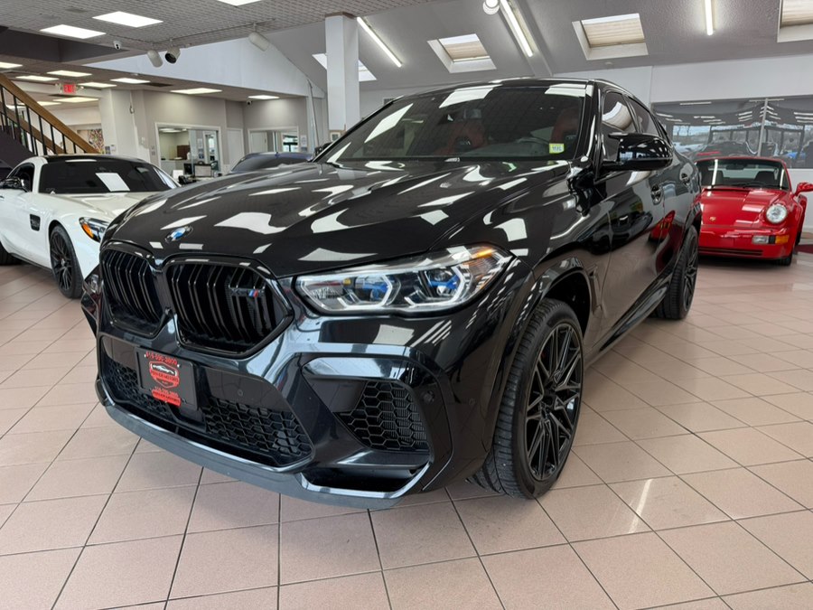 2022 BMW X6 M -'s photo