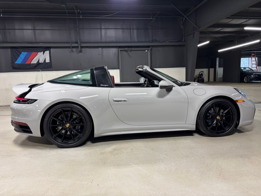2021 Porsche 911 Targa 4's photo