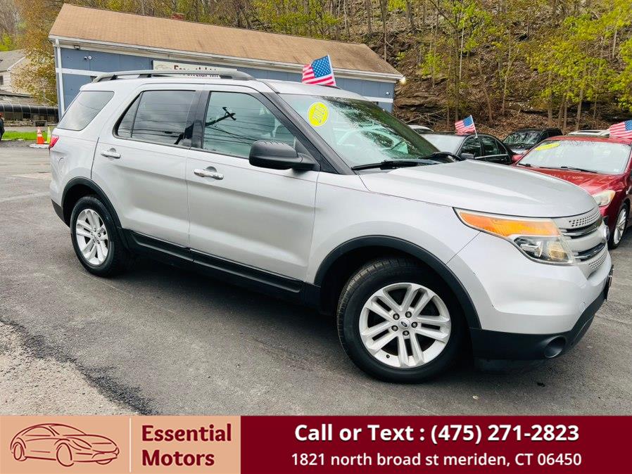 2013 Ford Explorer Base's photo