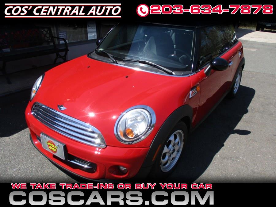 Used 2013 MINI Cooper Hardtop in Meriden, Connecticut | Cos Central Auto. Meriden, Connecticut