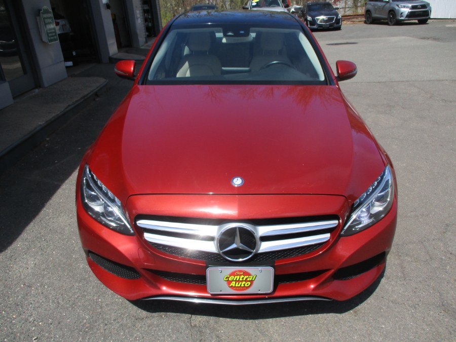 2016 Mercedes-Benz C-Class C300's photo