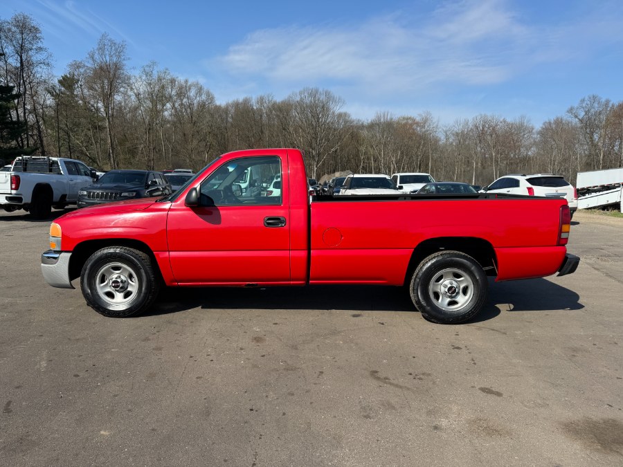2003 GMC Sierra 2WD Regular Cab 8-ft Work Truck Pkg's photo