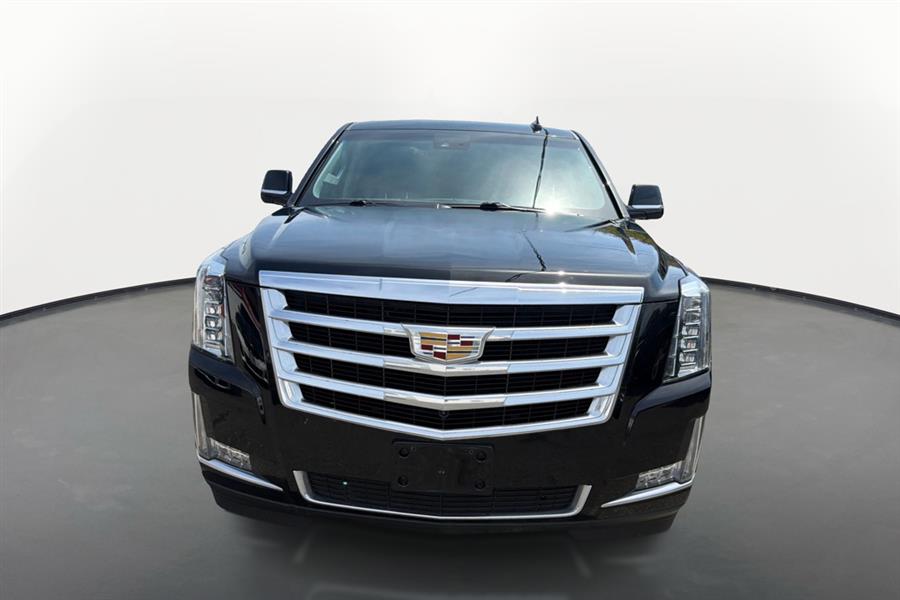 2017 Cadillac Escalade AWD Luxury's photo