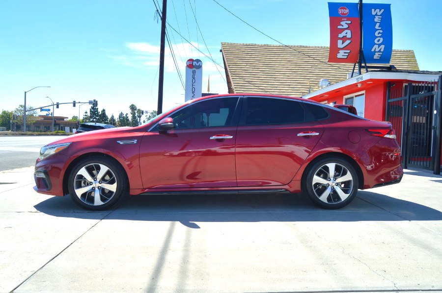 2019 Kia Optima S AT's photo