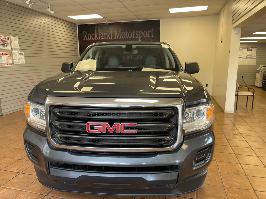 2016 GMC Canyon 2WD Base Crew Cab Short Box's photo