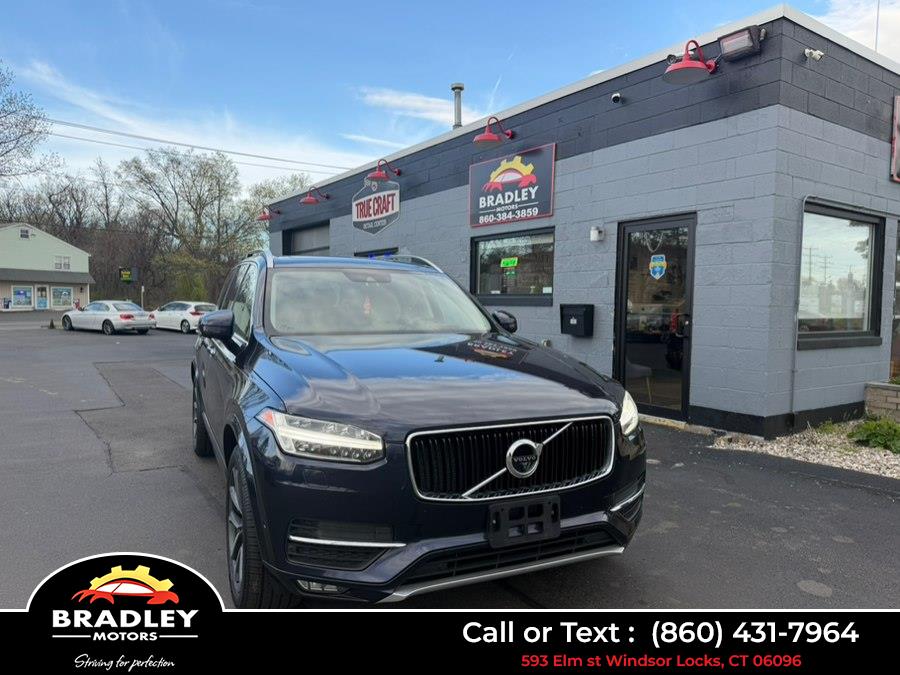 2017 Volvo XC90 Momentum