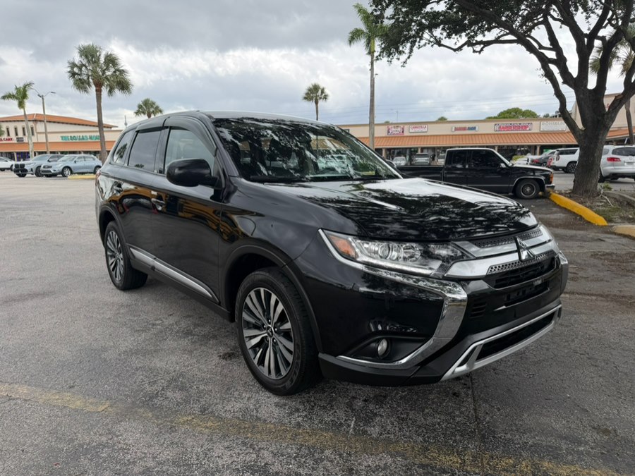 2020 Mitsubishi Outlander ES
