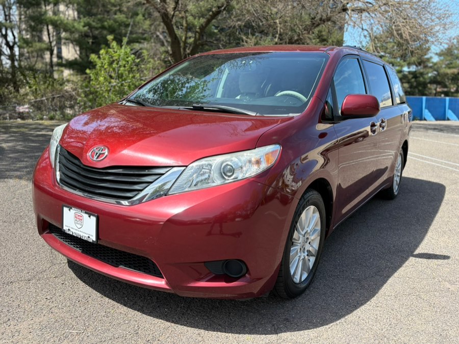 2011 Toyota Sienna