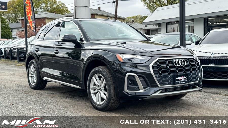 2022 Audi Q5 45 Premium's photo