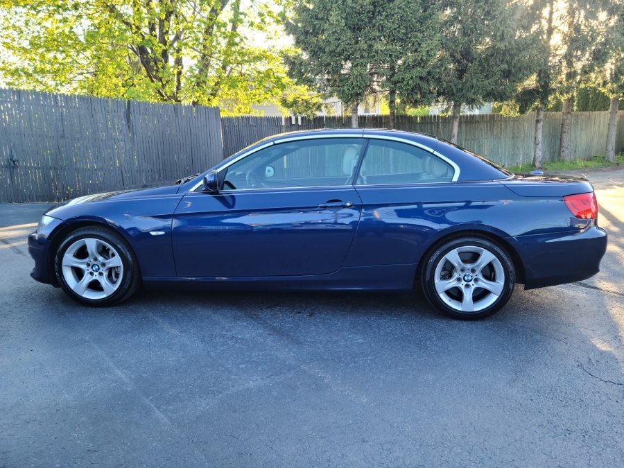 2012 BMW 3 Series 335i Convertible's photo