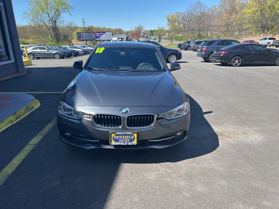 2018 BMW 3 Series 330i xDrive Sedan's photo