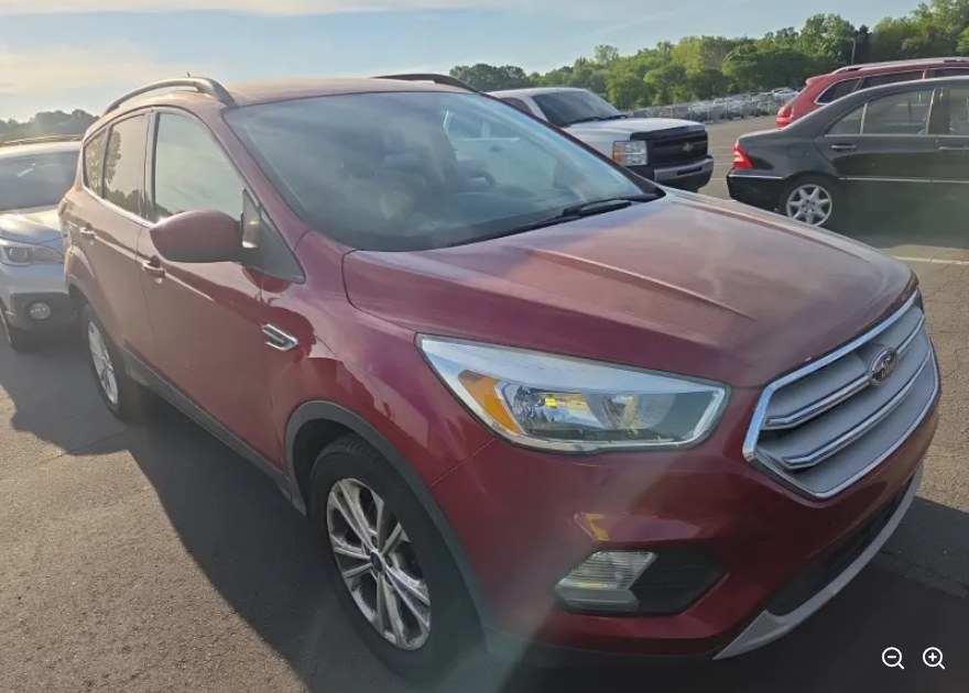 2018 Ford Escape SE's photo