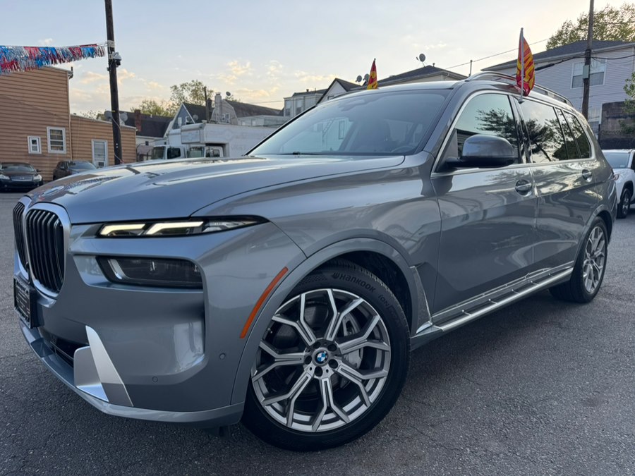 2024 BMW X7 xDrive40i's photo
