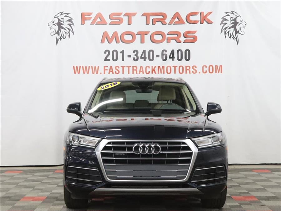 2018 Audi Q5 2.0T quattro S tronic Premium's photo