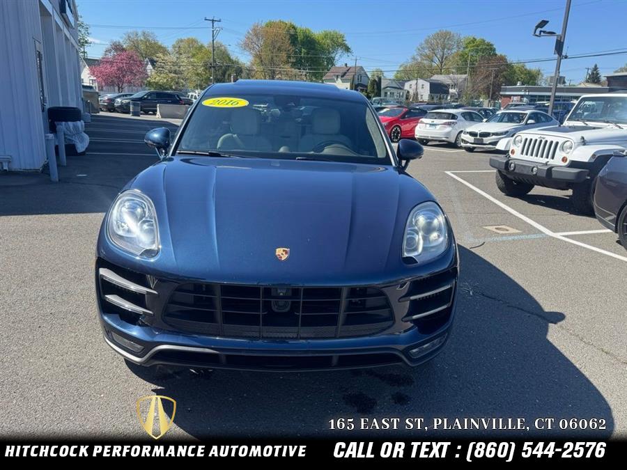 2016 Porsche Macan
