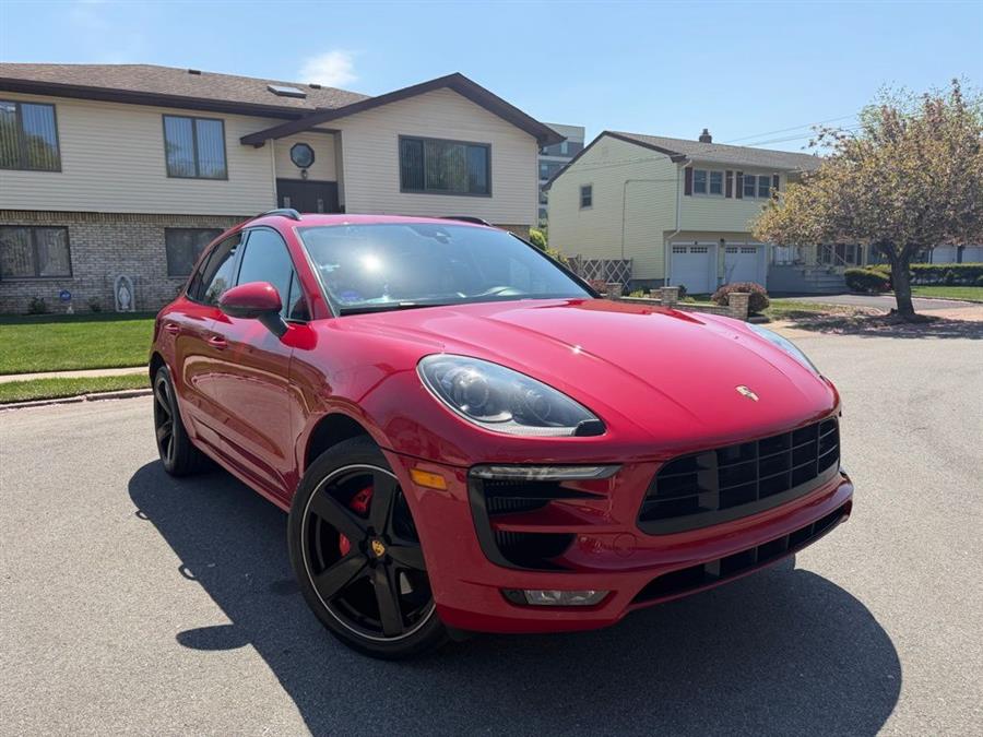 2018 Porsche Macan GTS