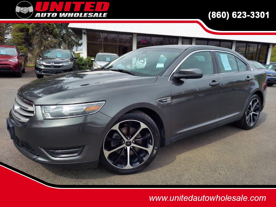 2015 Ford Taurus SEL