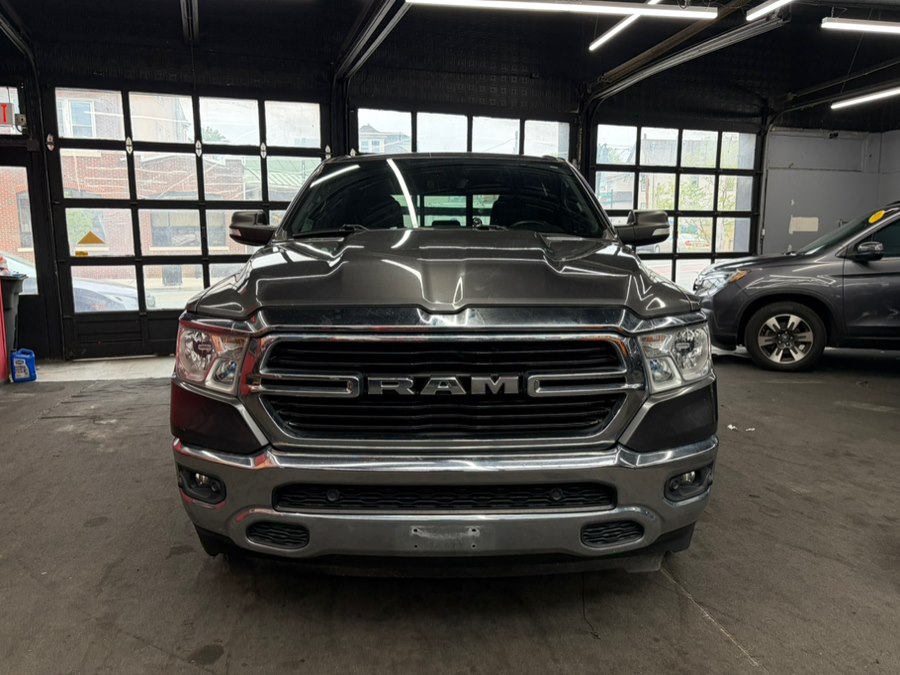2019 RAM 1500 Big Horn/Lone Star 4x4 Crew Cab 5'7's photo