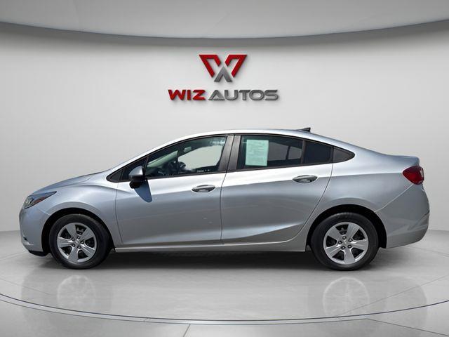 2017 Chevrolet Cruze LS Auto's photo