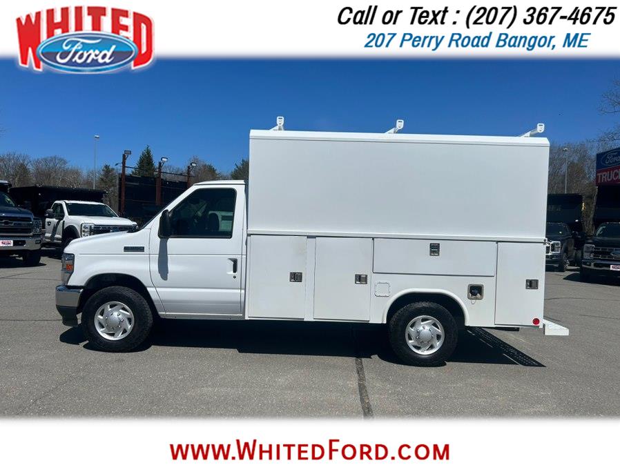 2024 Ford E-Series SRW E-350 Super Duty 138 in WB's photo