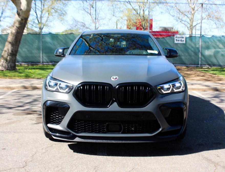 2023 BMW X6 M -'s photo