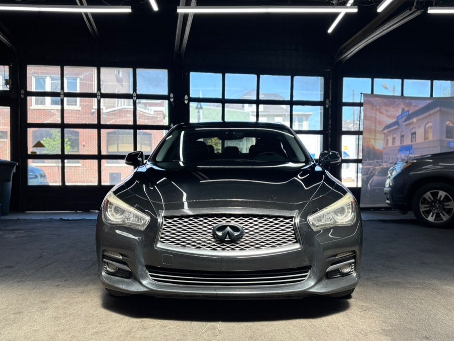 2017 INFINITI Q50