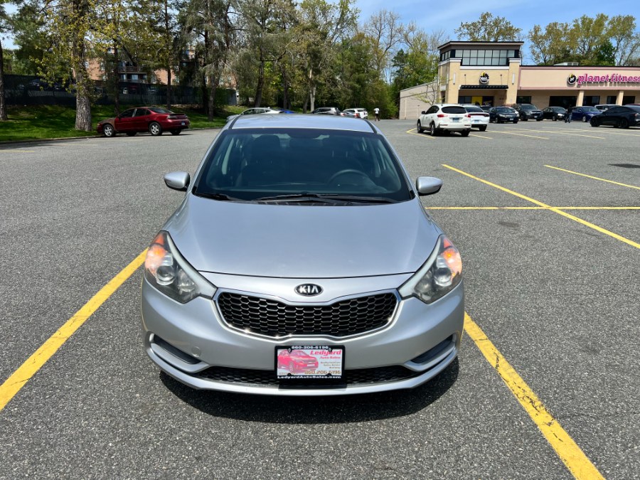 2015 Kia Forte LX AT's photo